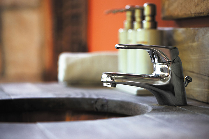 A2B Plumbers are able to fix any leaking taps you may have in Moorends. 